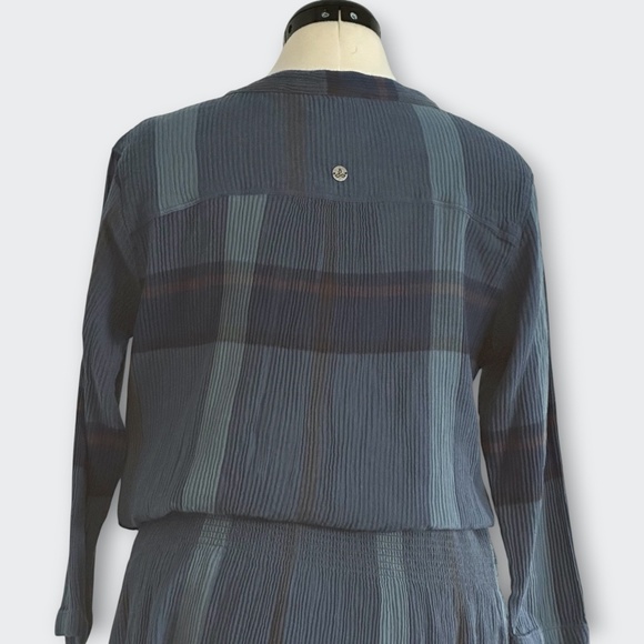 PrAna Sugar Pine Dress Equinox Blue Plaid Smocked Outdoor Organic MEDIUM (READ) - Picture 8 of 12